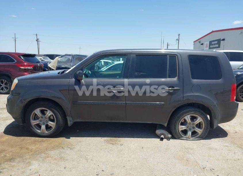 Photo 14 of 2012 Honda Pilot EX (VIN 5FNYF3H44CB011986)