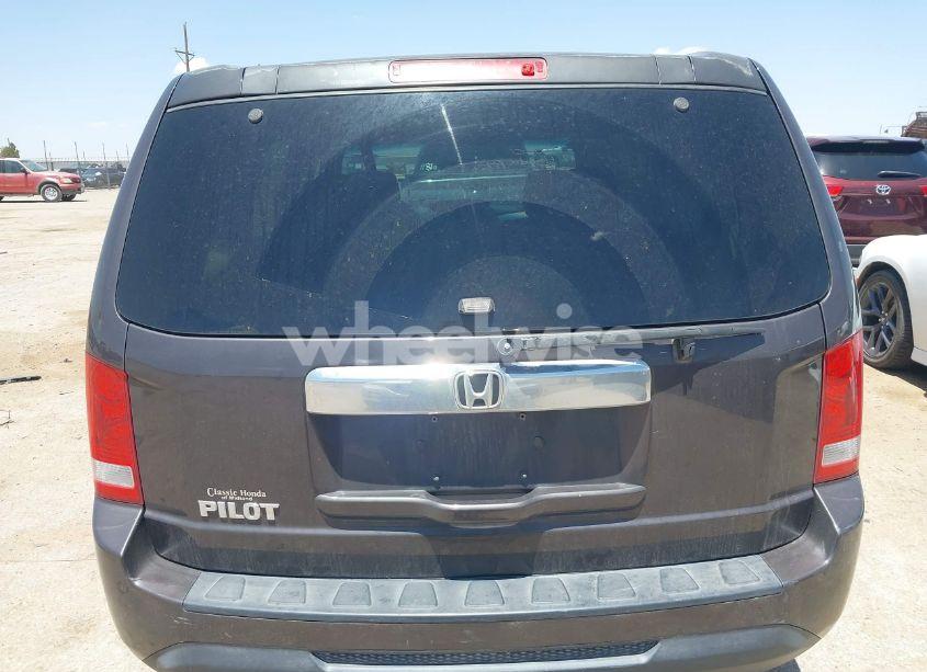 Photo 16 of 2012 Honda Pilot EX (VIN 5FNYF3H44CB011986)