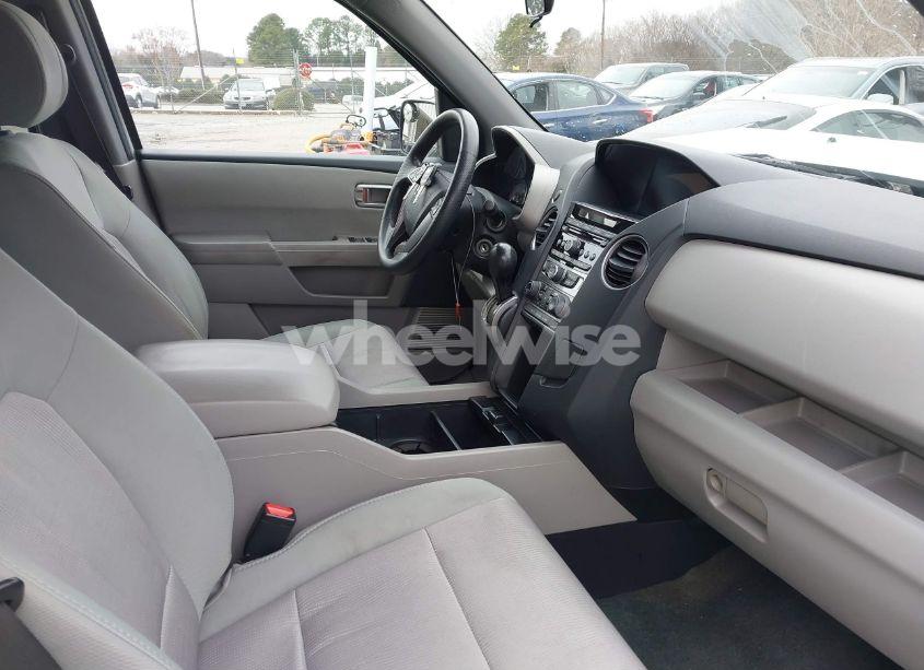 Photo 5 of 2014 Honda Pilot EX (VIN 5FNYF3H44EB020433)