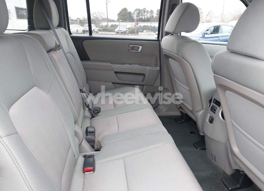 Photo 8 of 2014 Honda Pilot EX (VIN 5FNYF3H44EB020433)