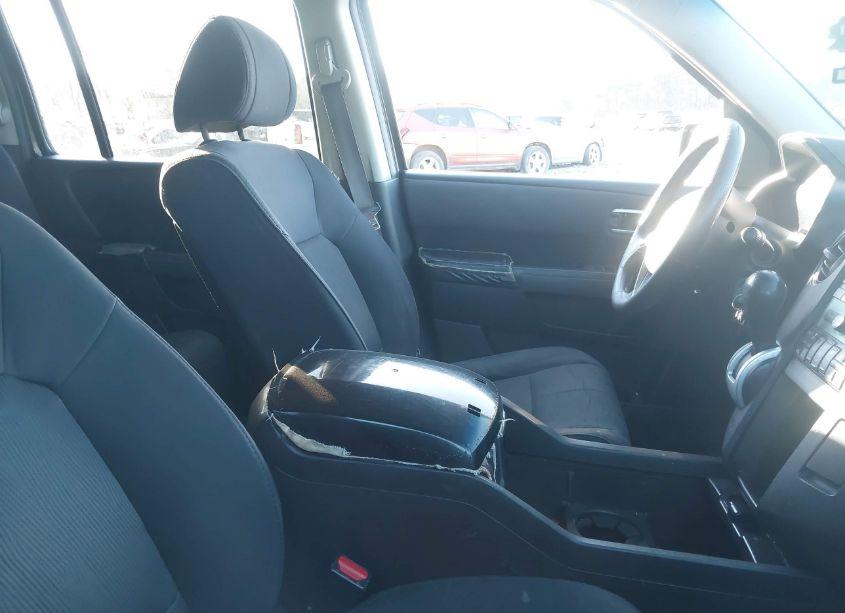 Photo 5 of 2011 Honda Pilot EX (VIN 5FNYF3H45BB031453)