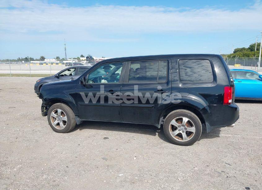 Photo 15 of 2013 Honda Pilot EX (VIN 5FNYF3H45DB010721)