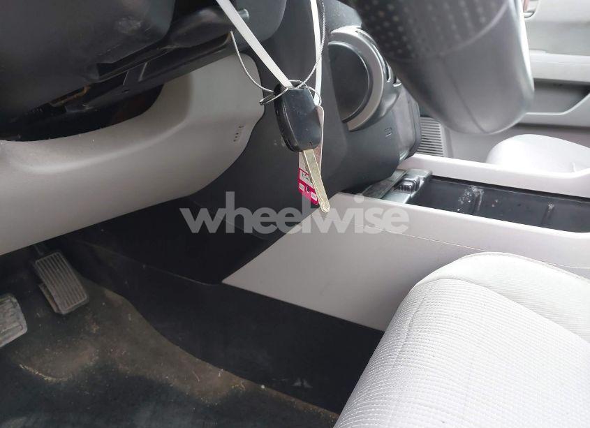 Photo 11 of 2013 Honda Pilot EX (VIN 5FNYF3H45DB013571)