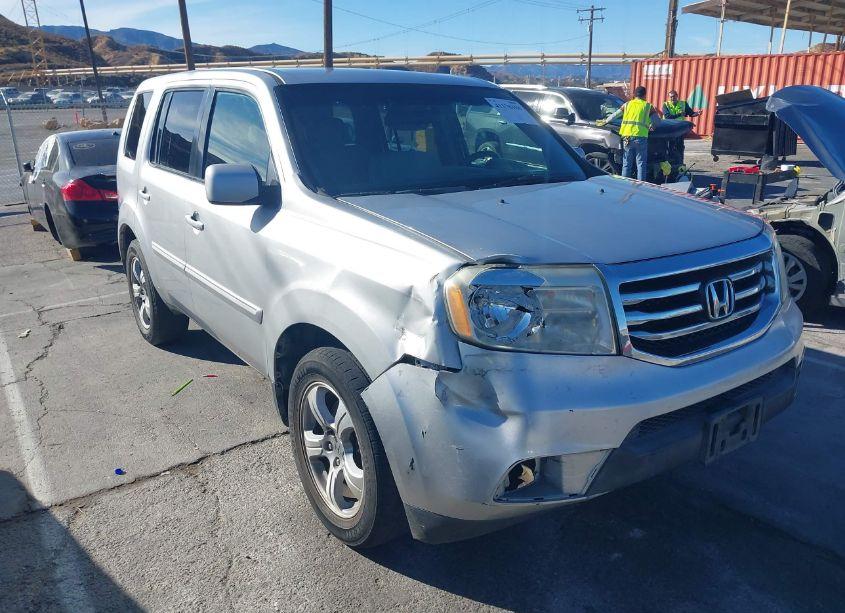 2012 Honda Pilot EX (VIN 5FNYF3H46CB038400) main photo