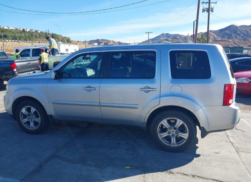 Photo 14 of 2012 Honda Pilot EX (VIN 5FNYF3H46CB038400)