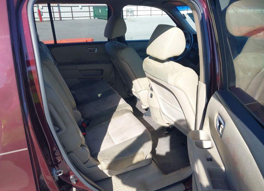 Photo 8 of 2012 Honda Pilot EX (VIN 5FNYF3H46CB039269)