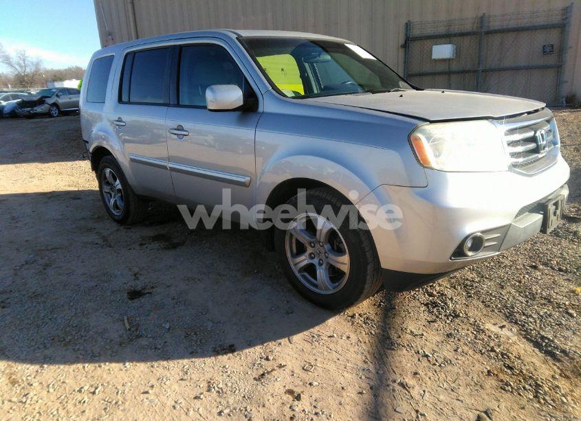 2014 Honda Pilot EX (VIN 5FNYF3H46EB020787) main photo