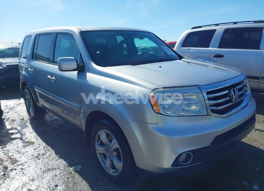 2014 Honda Pilot EX (VIN 5FNYF3H46EB022801) main photo