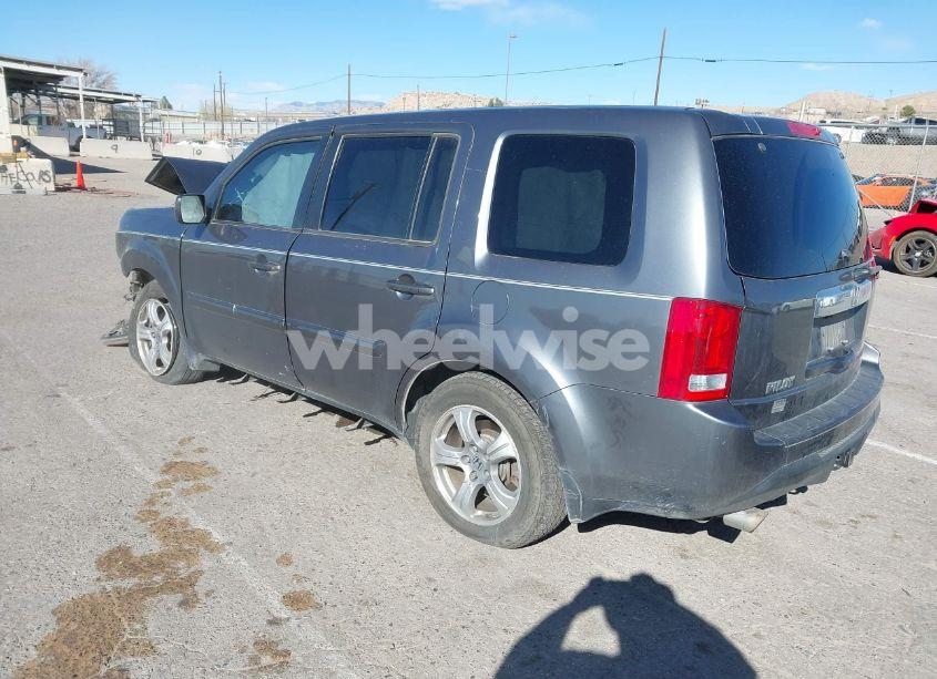 Photo 3 of 2012 Honda Pilot EX (VIN 5FNYF3H47CB043704)