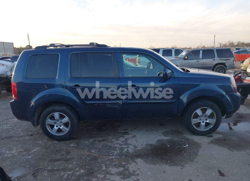 Photo 13 of 2010 Honda Pilot EX (VIN 5FNYF3H48AB006898)