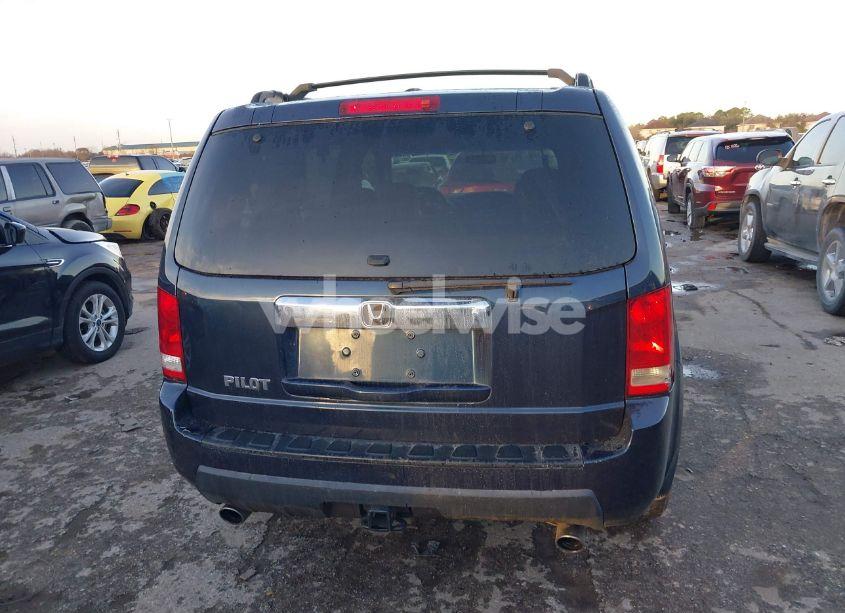 Photo 16 of 2010 Honda Pilot EX (VIN 5FNYF3H48AB006898)