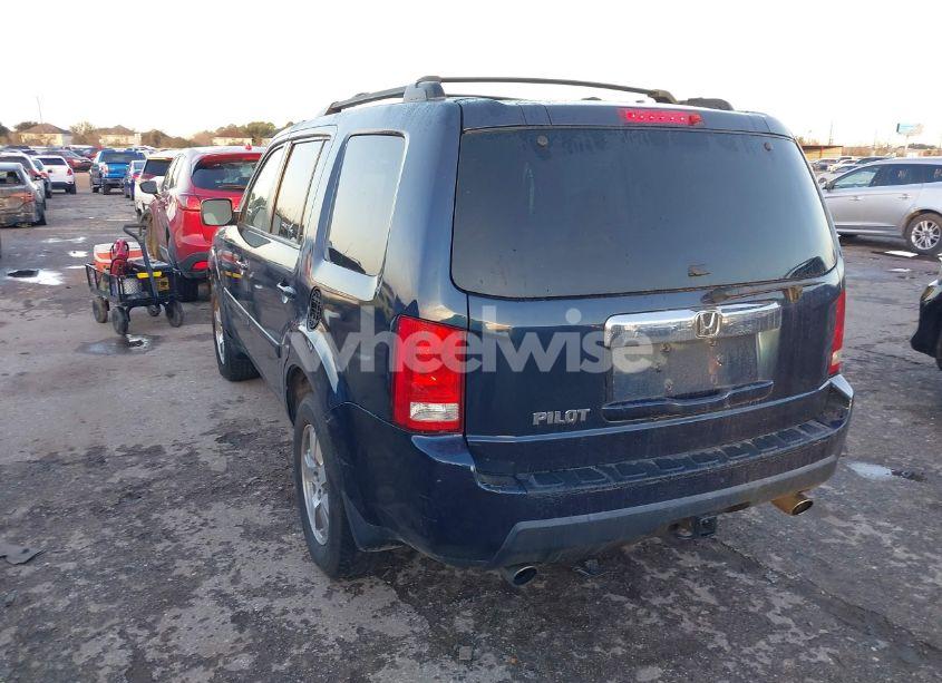 Photo 3 of 2010 Honda Pilot EX (VIN 5FNYF3H48AB006898)