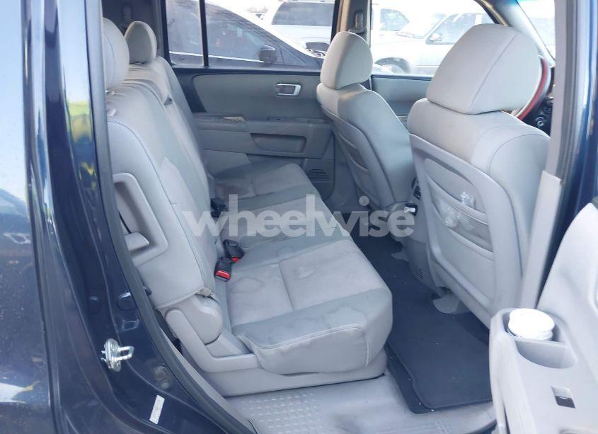 Photo 8 of 2010 Honda Pilot EX (VIN 5FNYF3H48AB006898)