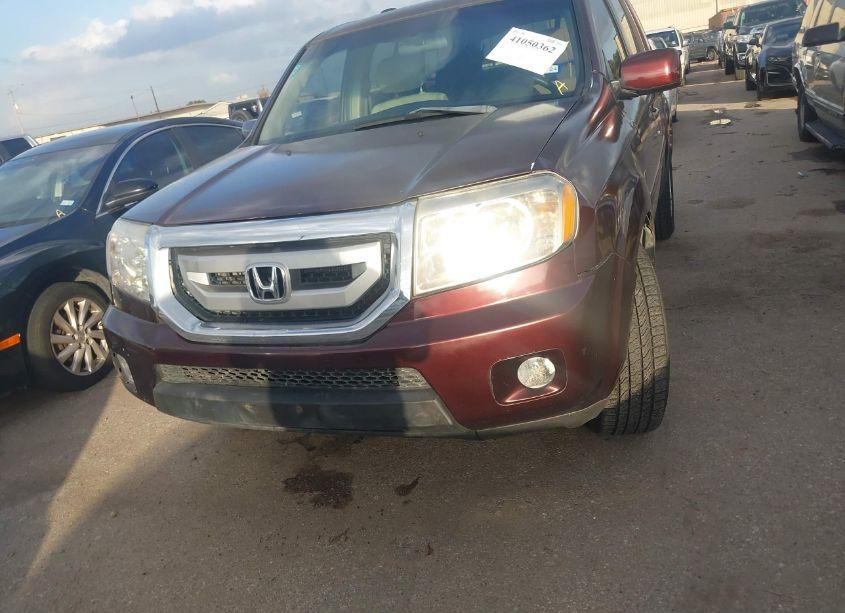 Photo 12 of 2011 Honda Pilot EX (VIN 5FNYF3H48BB006594)