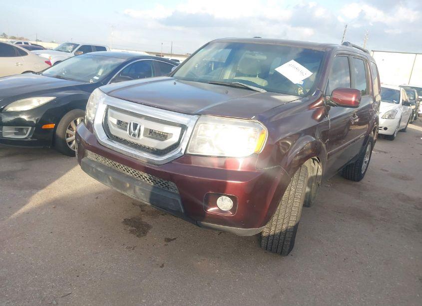 Photo 2 of 2011 Honda Pilot EX (VIN 5FNYF3H48BB006594)