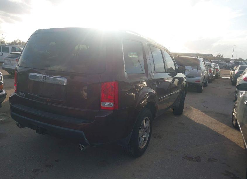 Photo 4 of 2011 Honda Pilot EX (VIN 5FNYF3H48BB006594)