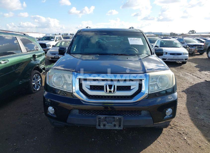 Photo 13 of 2011 Honda Pilot EX (VIN 5FNYF3H48BB011519)
