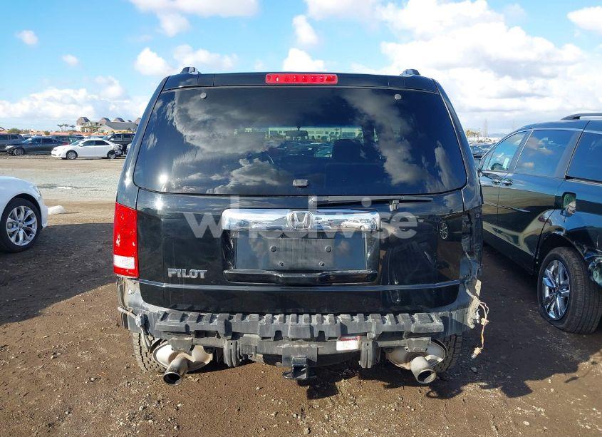 Photo 17 of 2011 Honda Pilot EX (VIN 5FNYF3H48BB011519)