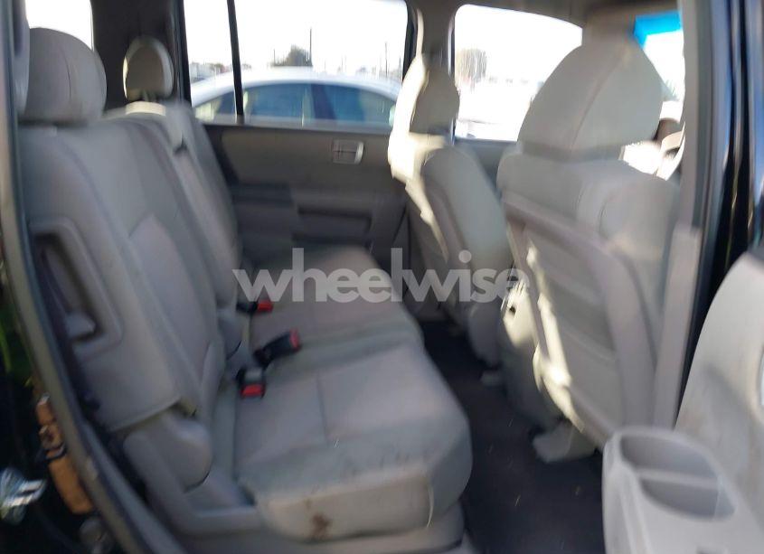 Photo 8 of 2011 Honda Pilot EX (VIN 5FNYF3H48BB011519)