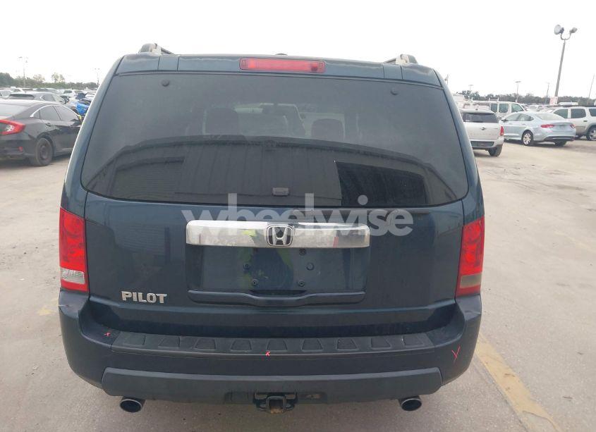 Photo 16 of 2010 Honda Pilot EX (VIN 5FNYF3H49AB003217)