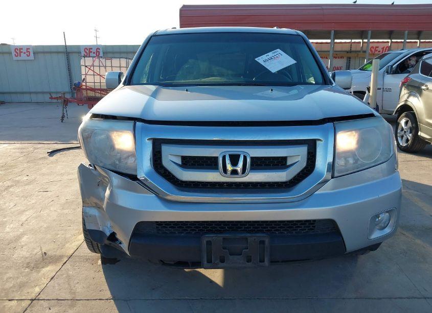 Photo 12 of 2011 Honda Pilot EX (VIN 5FNYF3H49BB057747)