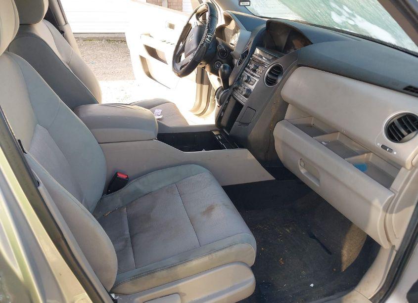 Photo 5 of 2013 Honda Pilot EX (VIN 5FNYF3H49DB004355)