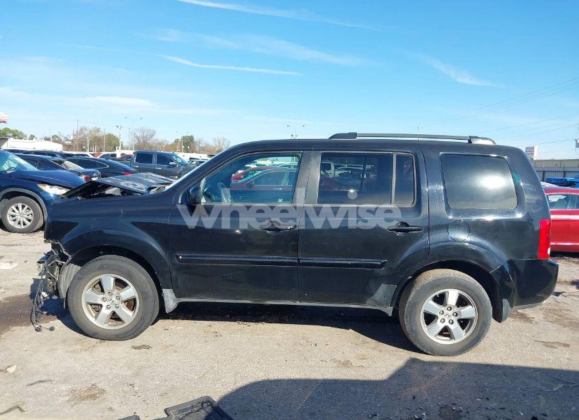 Photo 14 of 2010 Honda Pilot (VIN 5FNYF3H4XAB004425)