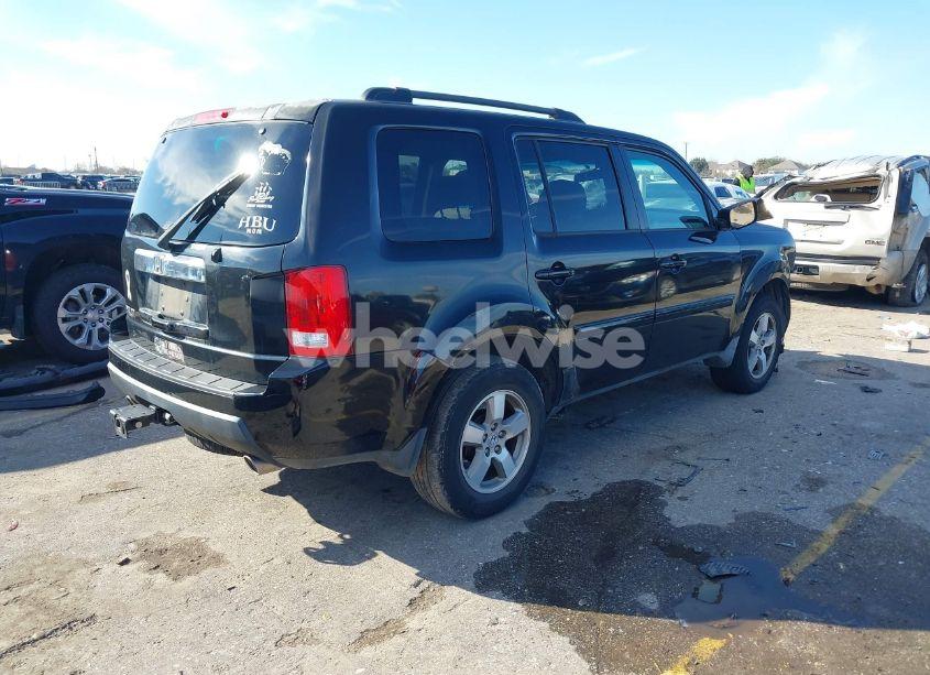 Photo 4 of 2010 Honda Pilot (VIN 5FNYF3H4XAB004425)
