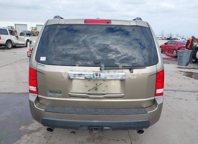 Photo 16 of 2011 Honda Pilot EX (VIN 5FNYF3H4XBB042206)