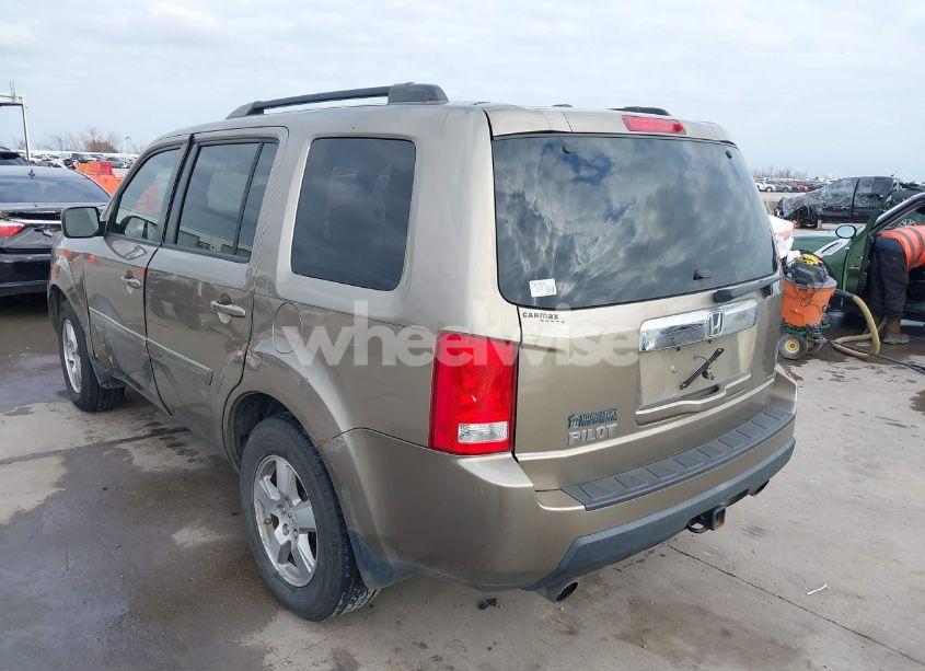 Photo 3 of 2011 Honda Pilot EX (VIN 5FNYF3H4XBB042206)