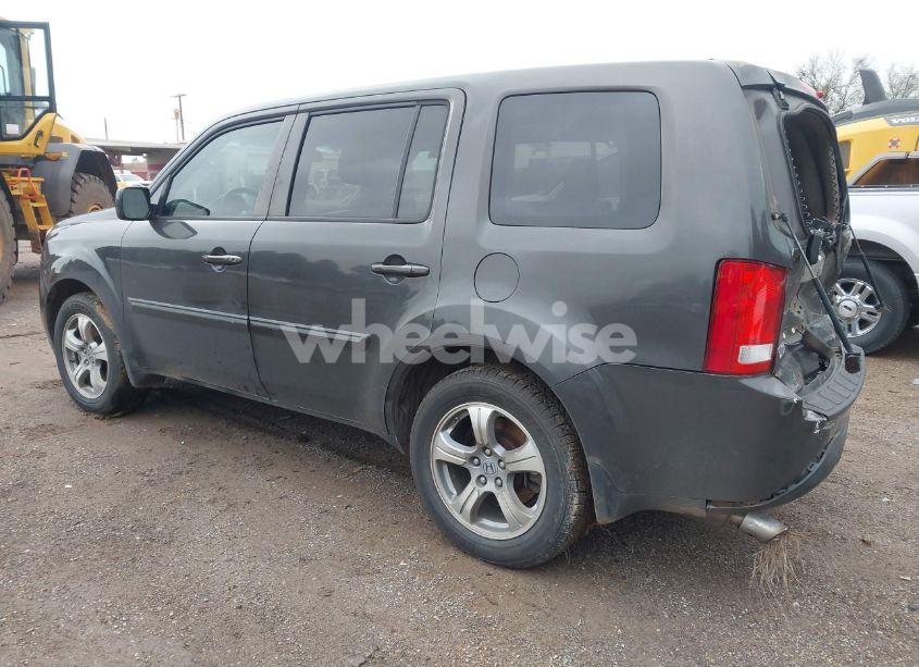 Photo 3 of 2012 Honda Pilot EX-L (VIN 5FNYF3H50CB016319)