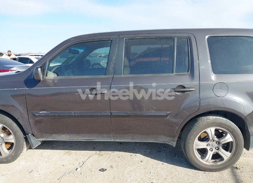 Photo 14 of 2012 Honda Pilot EX-L (VIN 5FNYF3H50CB021469)