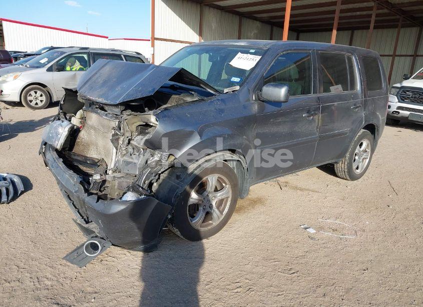 Photo 2 of 2013 Honda Pilot EX-L (VIN 5FNYF3H50DB023868)