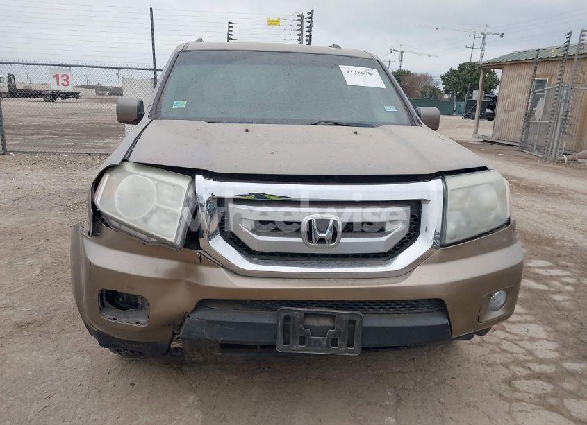 Photo 12 of 2010 Honda Pilot EX-L (VIN 5FNYF3H51AB014169)