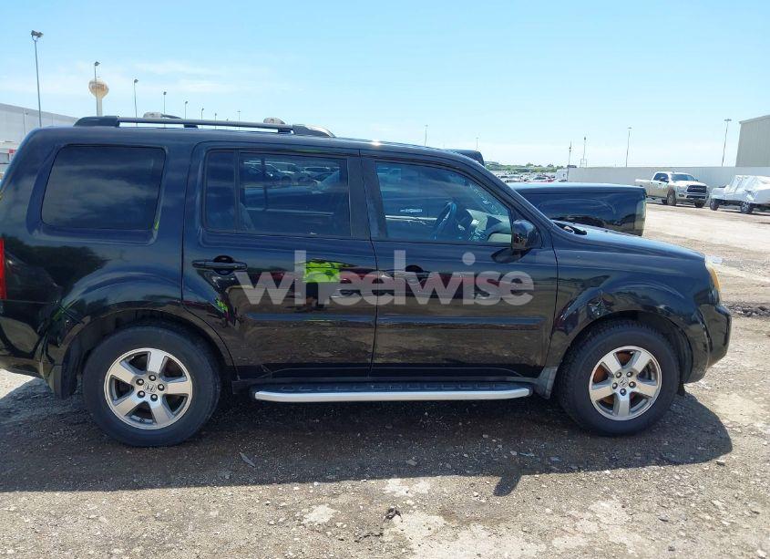 Photo 13 of 2011 Honda Pilot EX-L (VIN 5FNYF3H51BB013282)