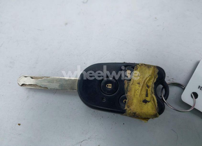 Photo 11 of 2011 Honda Pilot EX-L (VIN 5FNYF3H51BB015744)