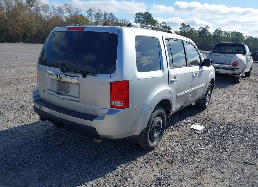 Photo 4 of 2011 Honda Pilot EX-L (VIN 5FNYF3H51BB057170)