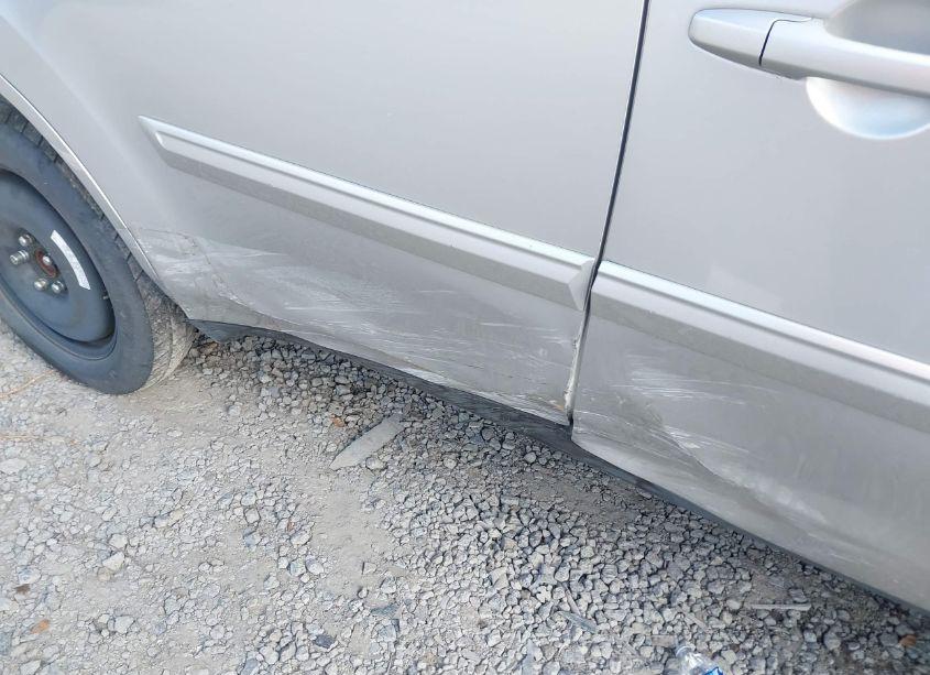 Photo 6 of 2011 Honda Pilot EX-L (VIN 5FNYF3H51BB057170)