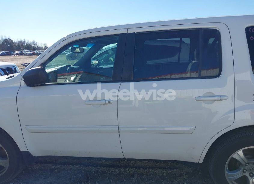 Photo 14 of 2012 Honda Pilot EX-L (VIN 5FNYF3H51CB021142)