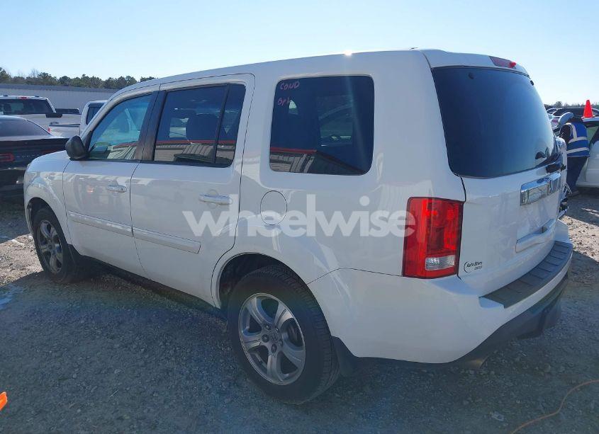 Photo 3 of 2012 Honda Pilot EX-L (VIN 5FNYF3H51CB021142)