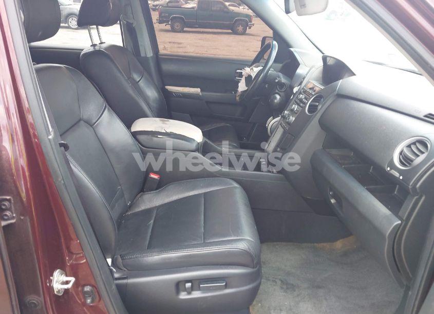 Photo 5 of 2014 Honda Pilot EX-L (VIN 5FNYF3H51EB008989)