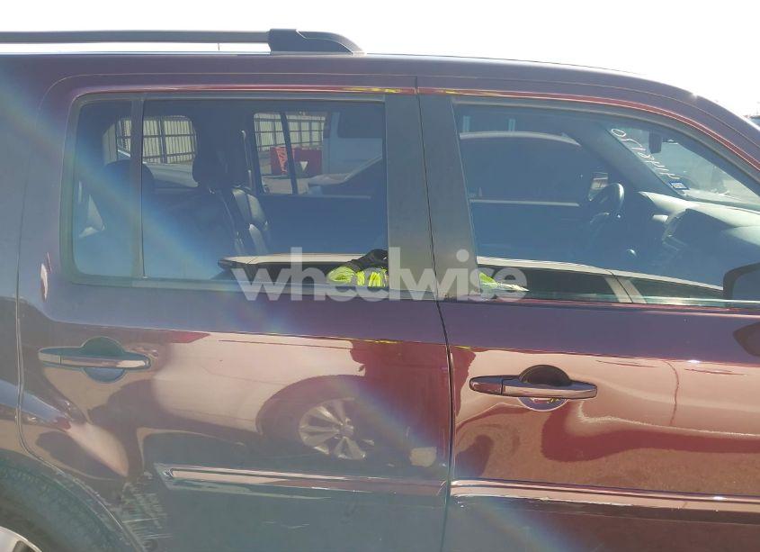 Photo 13 of 2011 Honda Pilot EX-L (VIN 5FNYF3H52BB037882)