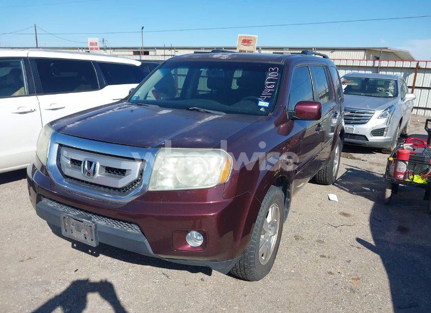 Photo 2 of 2011 Honda Pilot EX-L (VIN 5FNYF3H52BB037882)