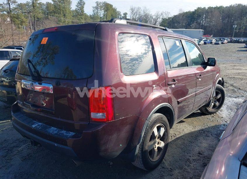 Photo 4 of 2011 Honda Pilot EX-L (VIN 5FNYF3H52BB051927)