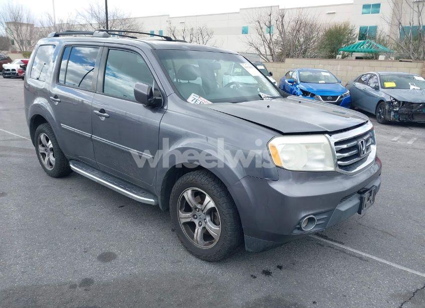 2014 Honda Pilot EX-L (VIN 5FNYF3H52EB015806) main photo