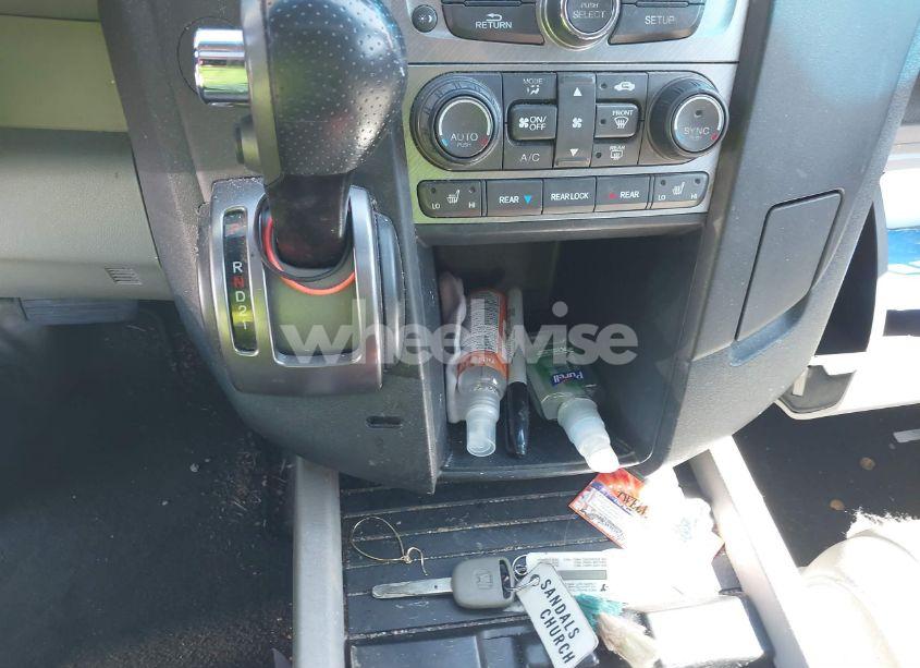 Photo 11 of 2014 Honda Pilot EX-L (VIN 5FNYF3H52EB015806)