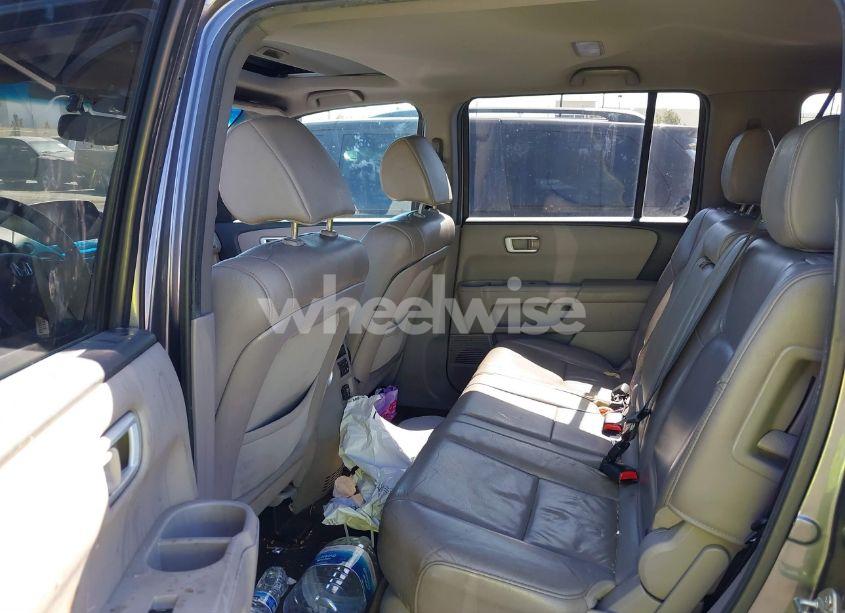 Photo 8 of 2014 Honda Pilot EX-L (VIN 5FNYF3H52EB015806)