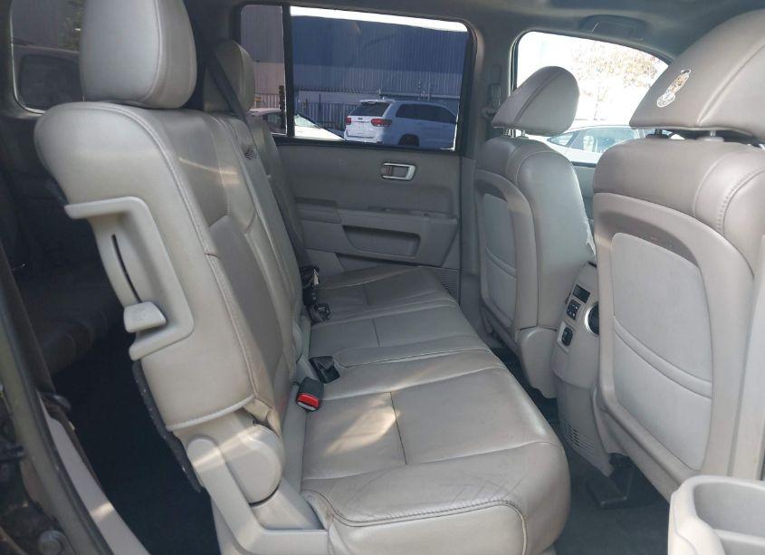 Photo 8 of 2014 Honda Pilot EX-L (VIN 5FNYF3H52EB028233)