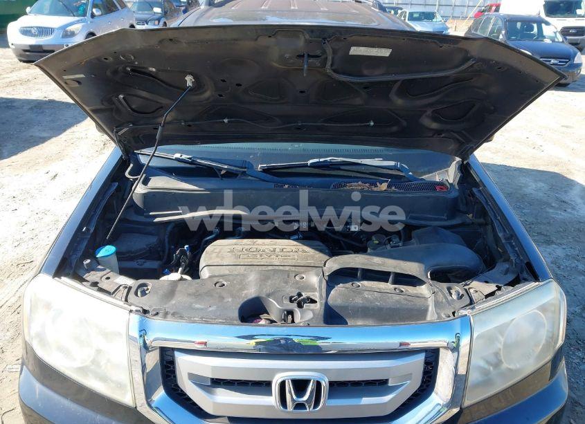 Photo 10 of 2011 Honda Pilot EX-L (VIN 5FNYF3H53BB017477)