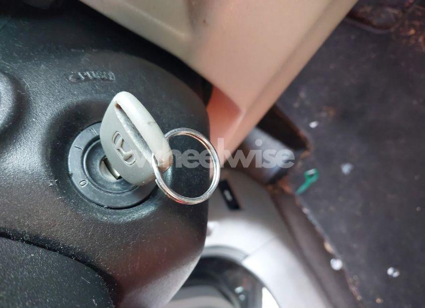 Photo 11 of 2011 Honda Pilot EX-L (VIN 5FNYF3H53BB020296)